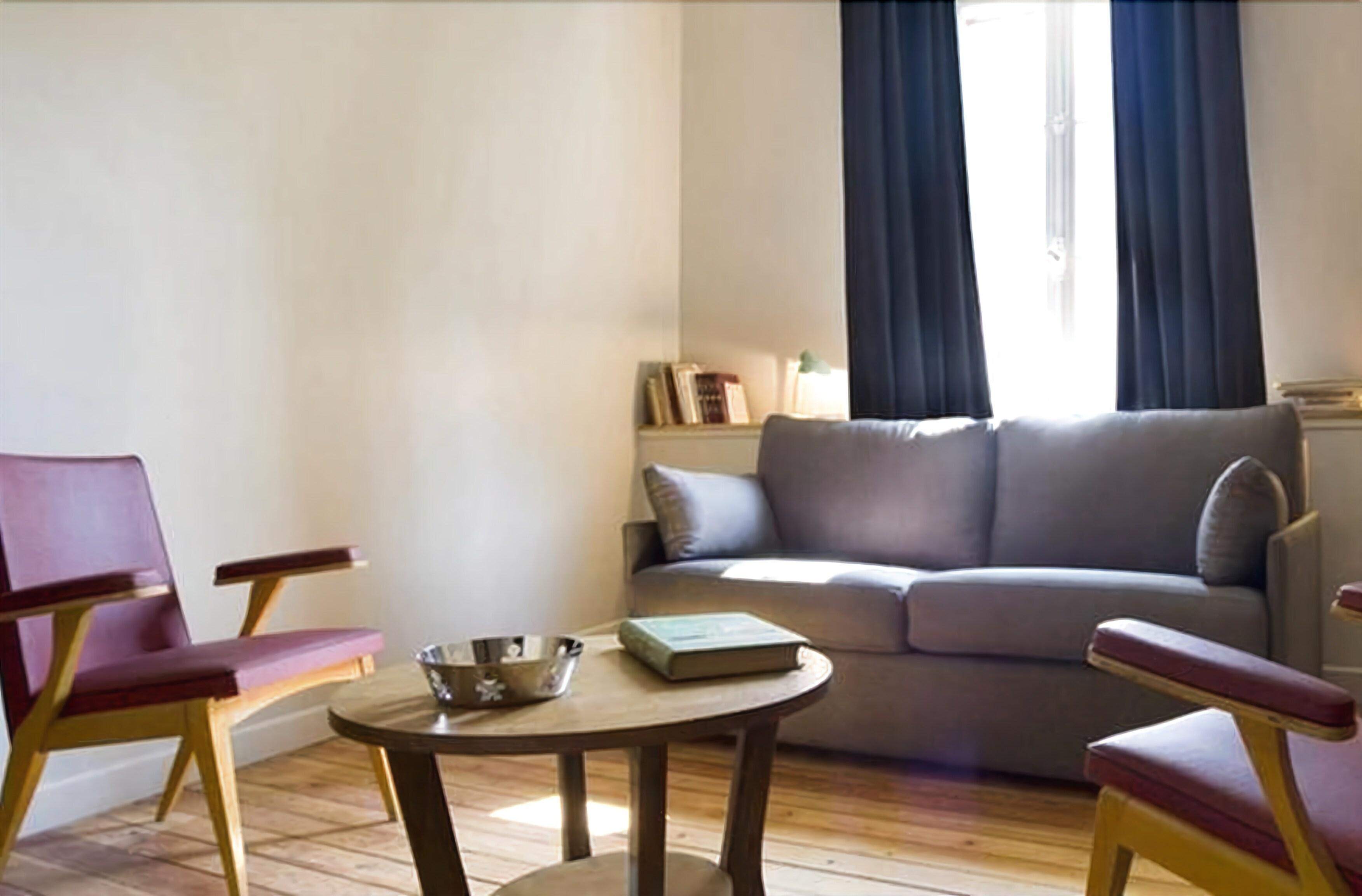 Helzear Montparnasse Parigi