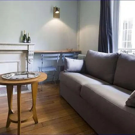Helzear Montparnasse By Esteem Hotel 4*