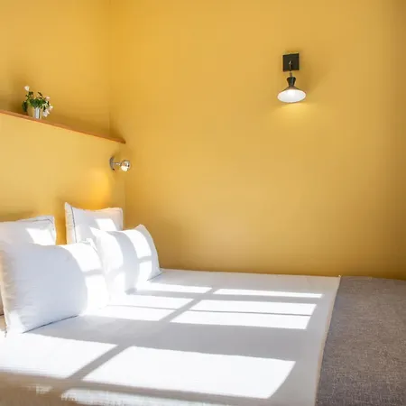 Helzear Montparnasse By Esteem Hotel