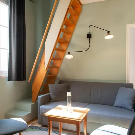 Helzear Montparnasse By Esteem 4*