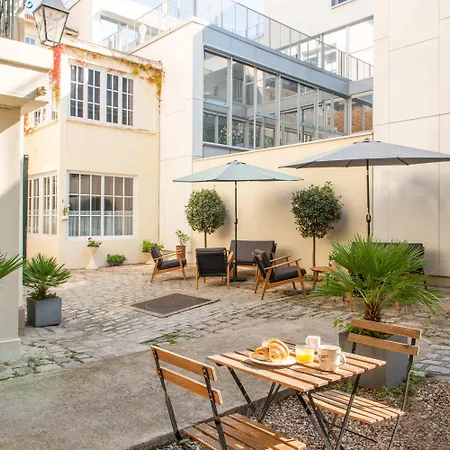 Hotel Helzear Montparnasse By Esteem 4*