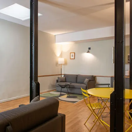 Hotel Helzear Montparnasse By Esteem Parigi