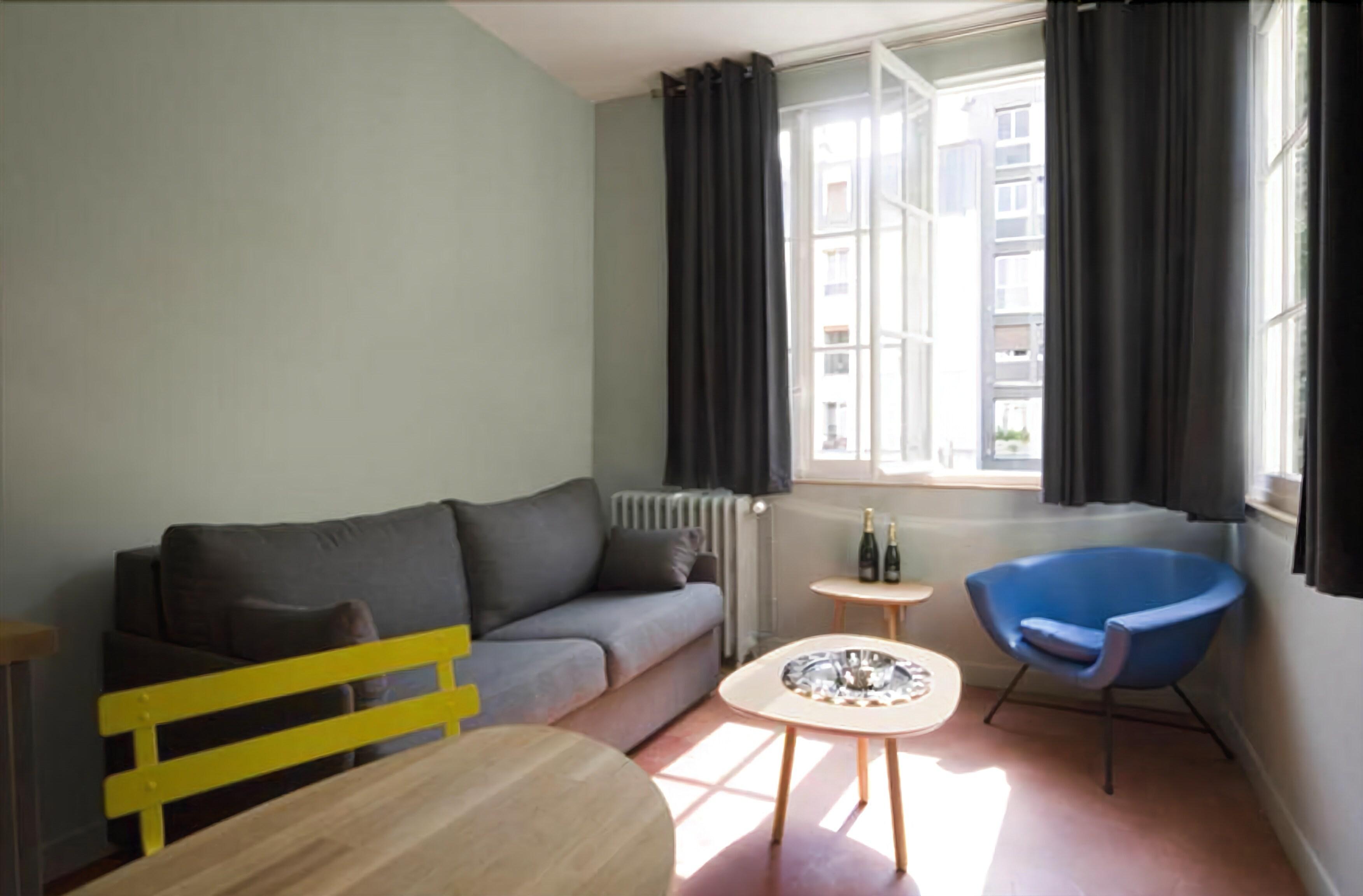 Helzear Montparnasse Paris