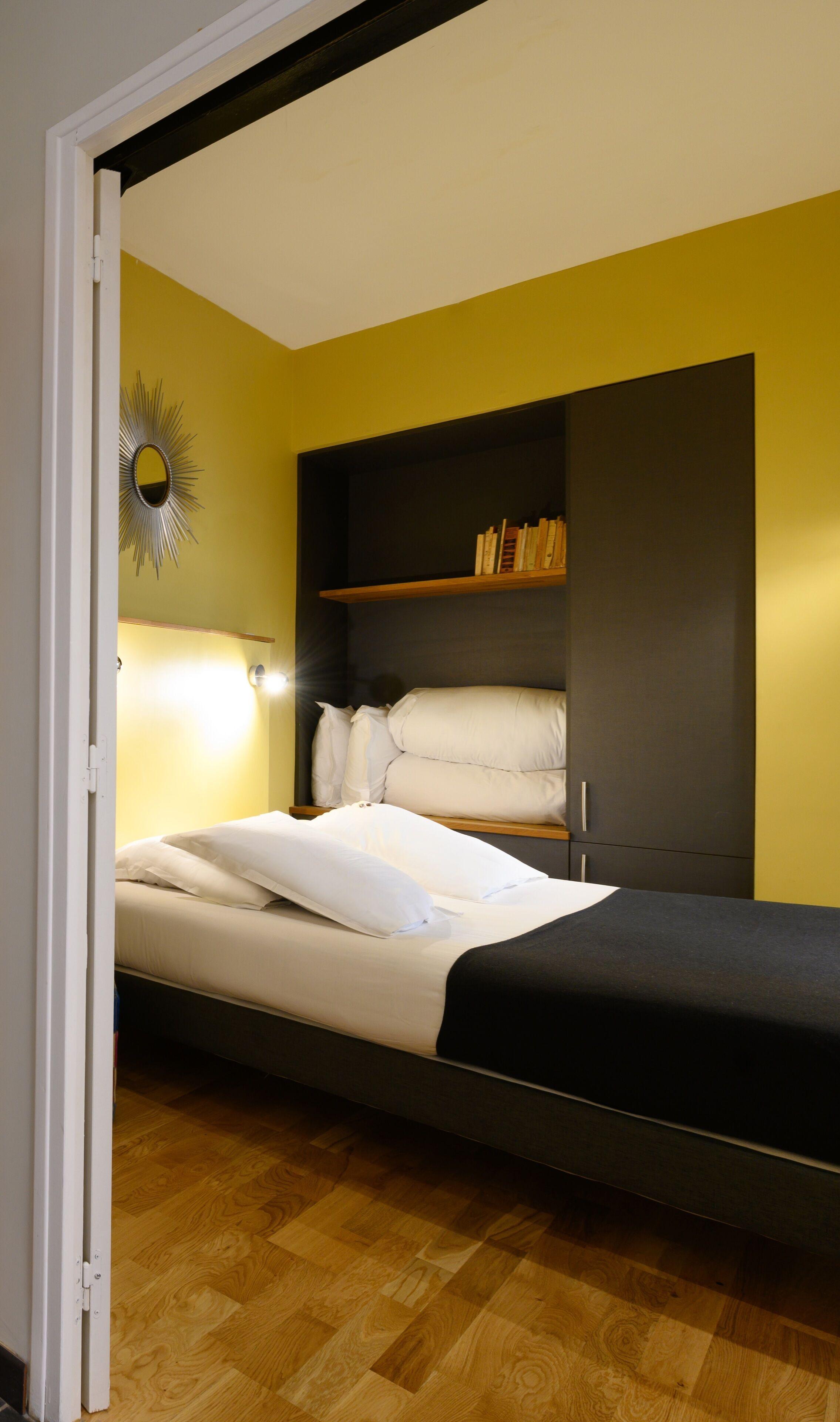 Helzear Montparnasse 4*